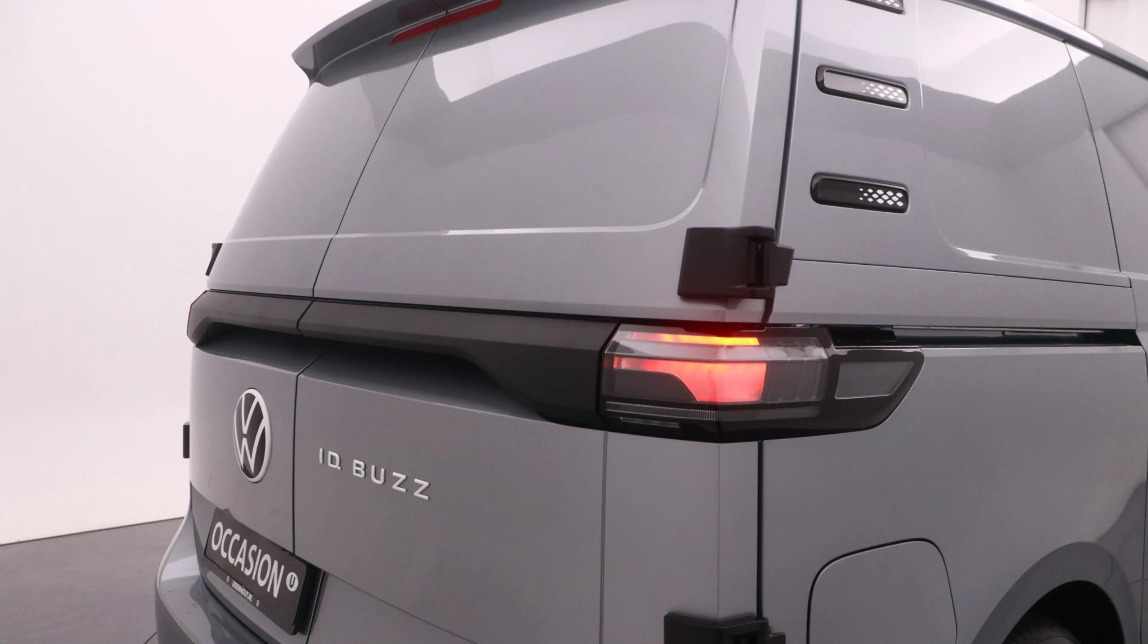 Volkswagen ID. Buzz Cargo L1H1 79kWh 340pk AWD 4Motion Bulli-Edition / 4x4 — photo 11