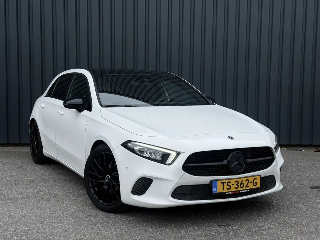 Mercedes-Benz A 200