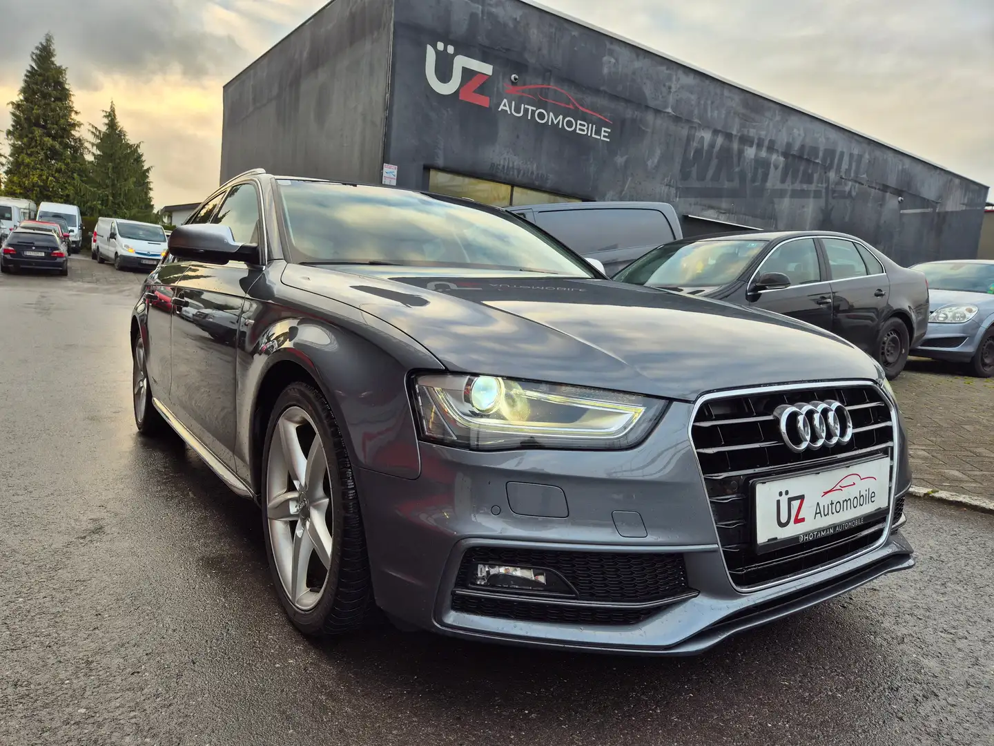 Audi A4 *** AUTOMATIK *** Ambiente Grau - 2