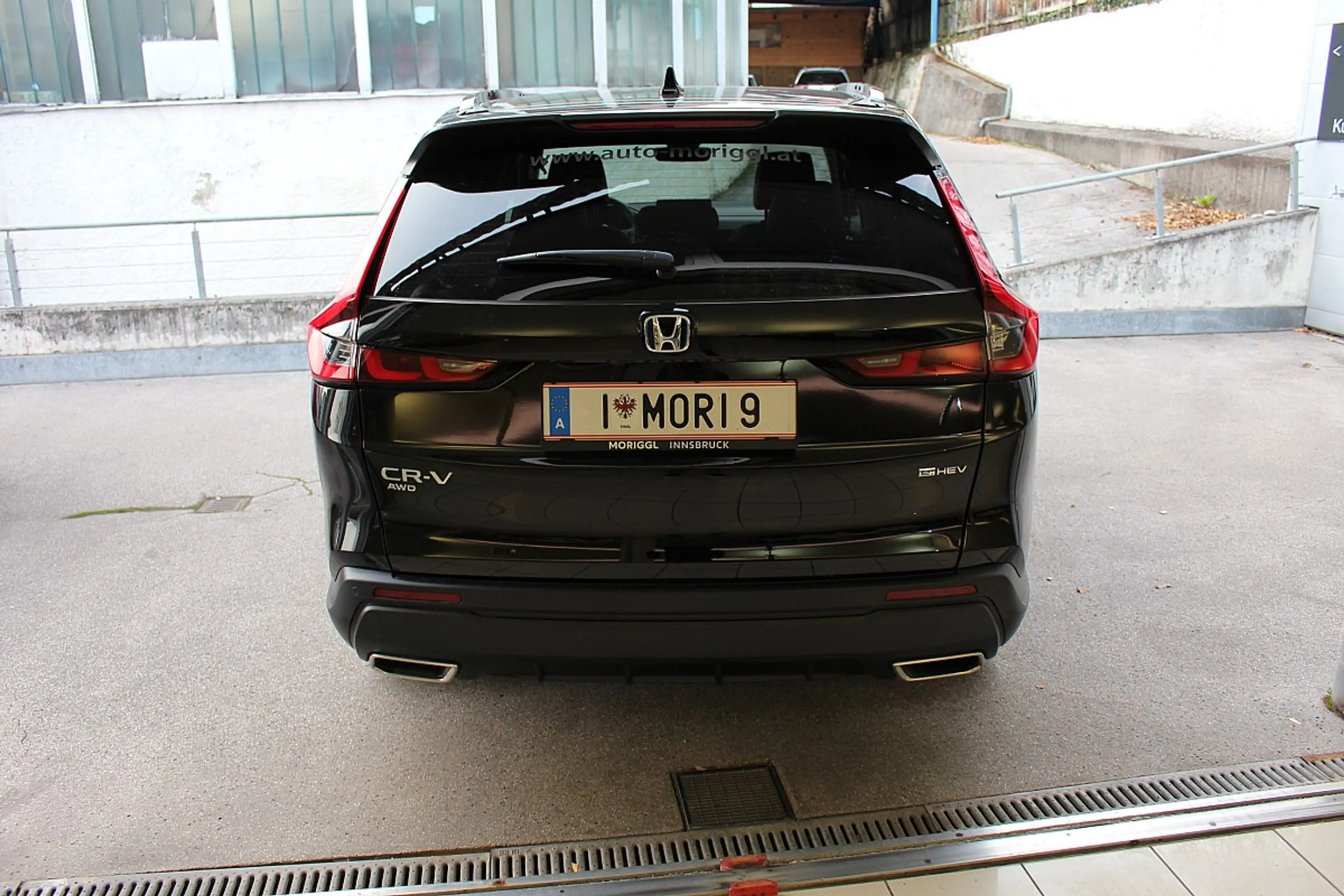 Honda CR-V 2,0 i-MMD e:HEV Elegance AWD Aut. — photo 8