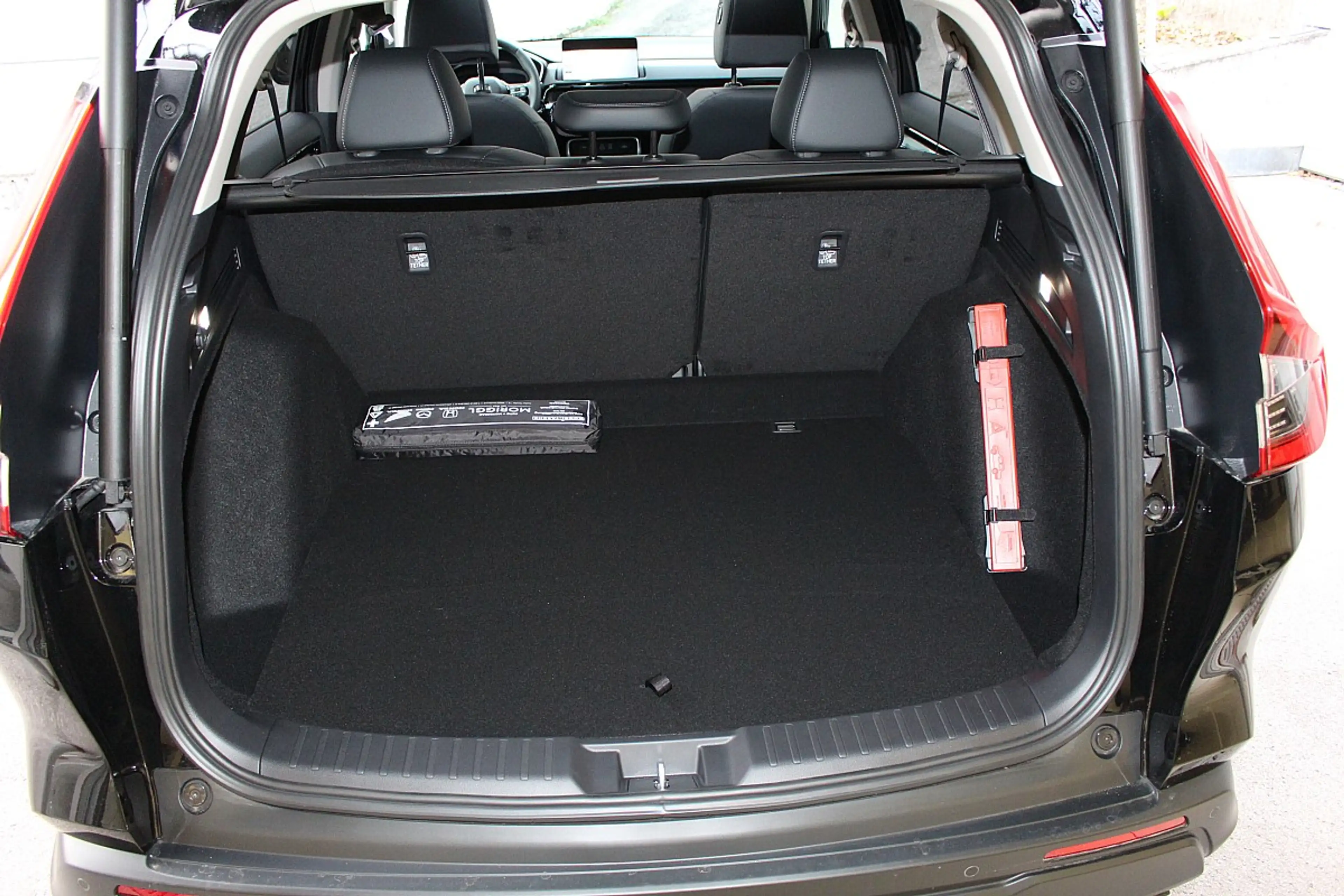 Honda CR-V 2,0 i-MMD e:HEV Elegance AWD Aut. — photo 15