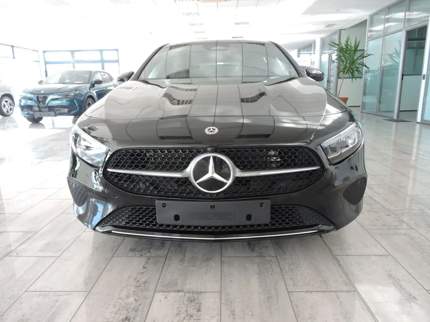 Mercedes-Benz A 180 A 180 Automatic Progressive Advanced Nero - 2