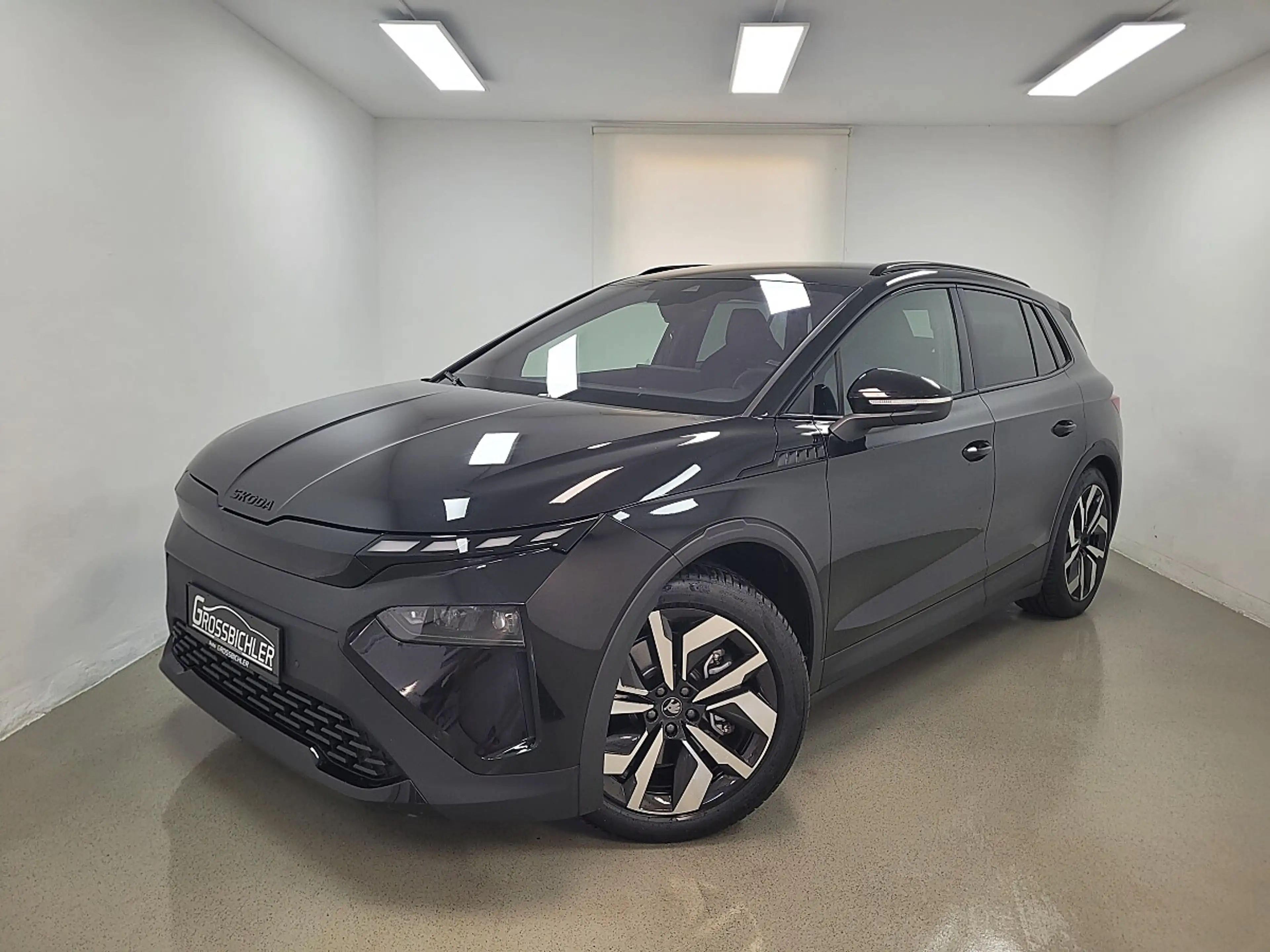 Skoda Elroq 85/ 82kWh Sportline AHK, Matrix-LED, Wärmep, ne... — photo 2
