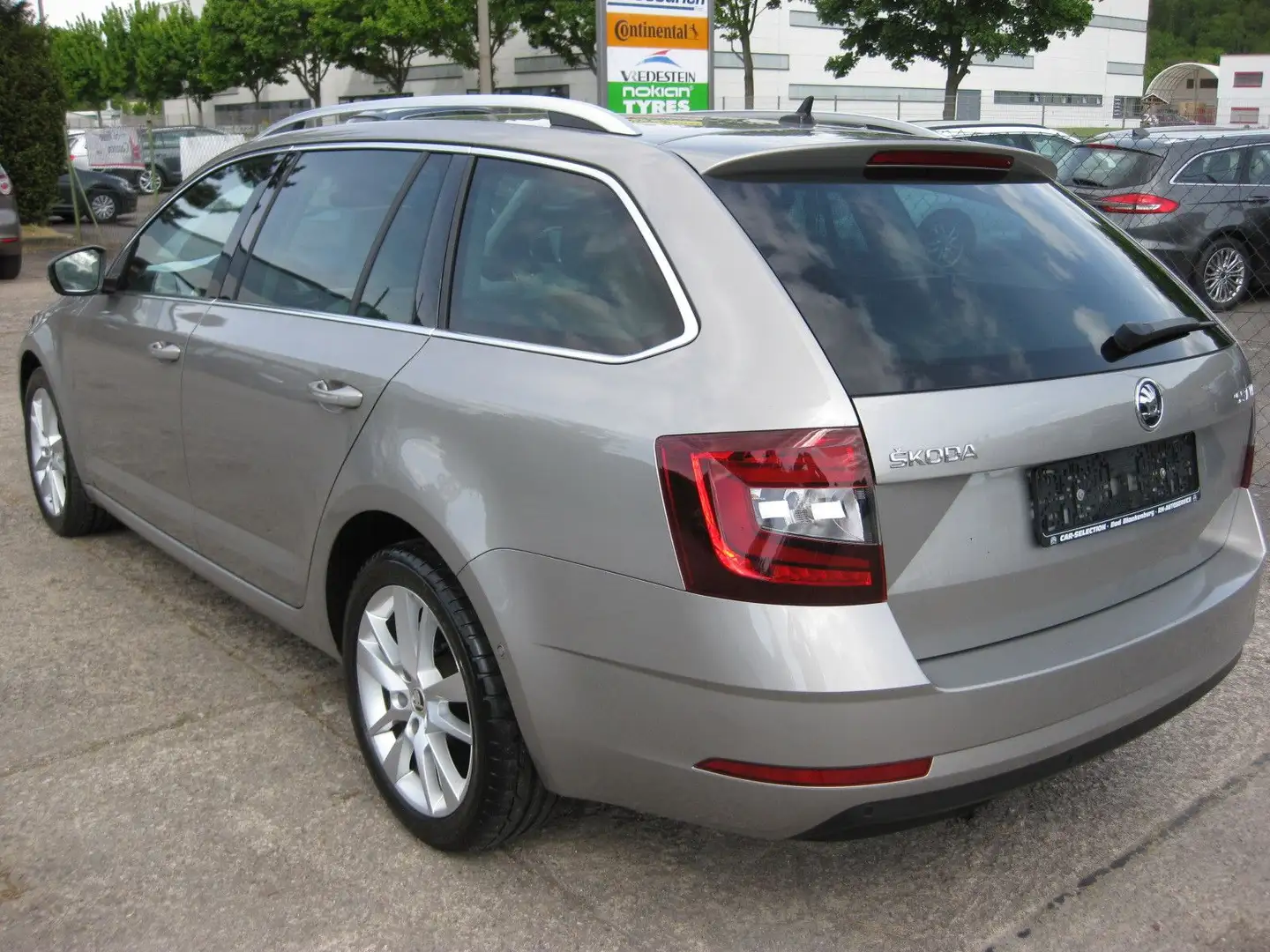 Skoda Octavia Combi Style**Edelaustattung** Beige - 2