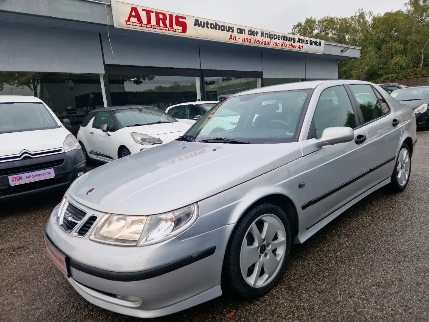 Saab 9-5 Lim. 2.3 T Vector Automatik Grau - 2