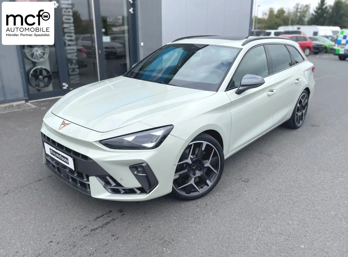 CUPRA Leon Sportstourer 4D VZ *Matrix*Pano*Sennheiser* Grau - 1