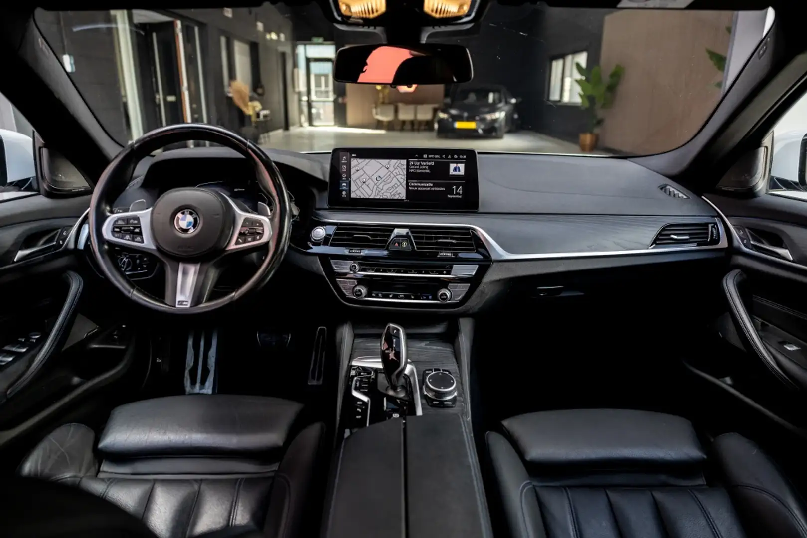 BMW 545 5-serie 545e xD High Ex. Ed. | HuD | H&K | Open Da Blanc - 2