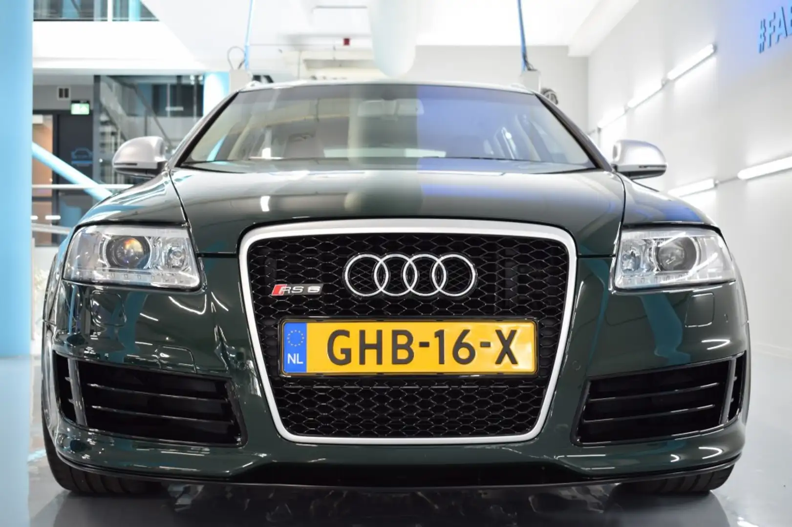Audi RS6 C6 Vert - 2