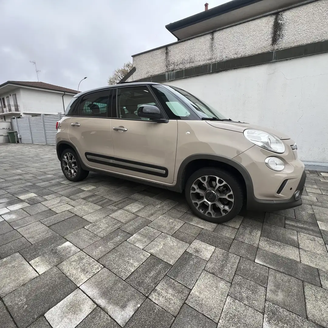 Fiat 500L 1.4 tjt Trekking 120cv - 1