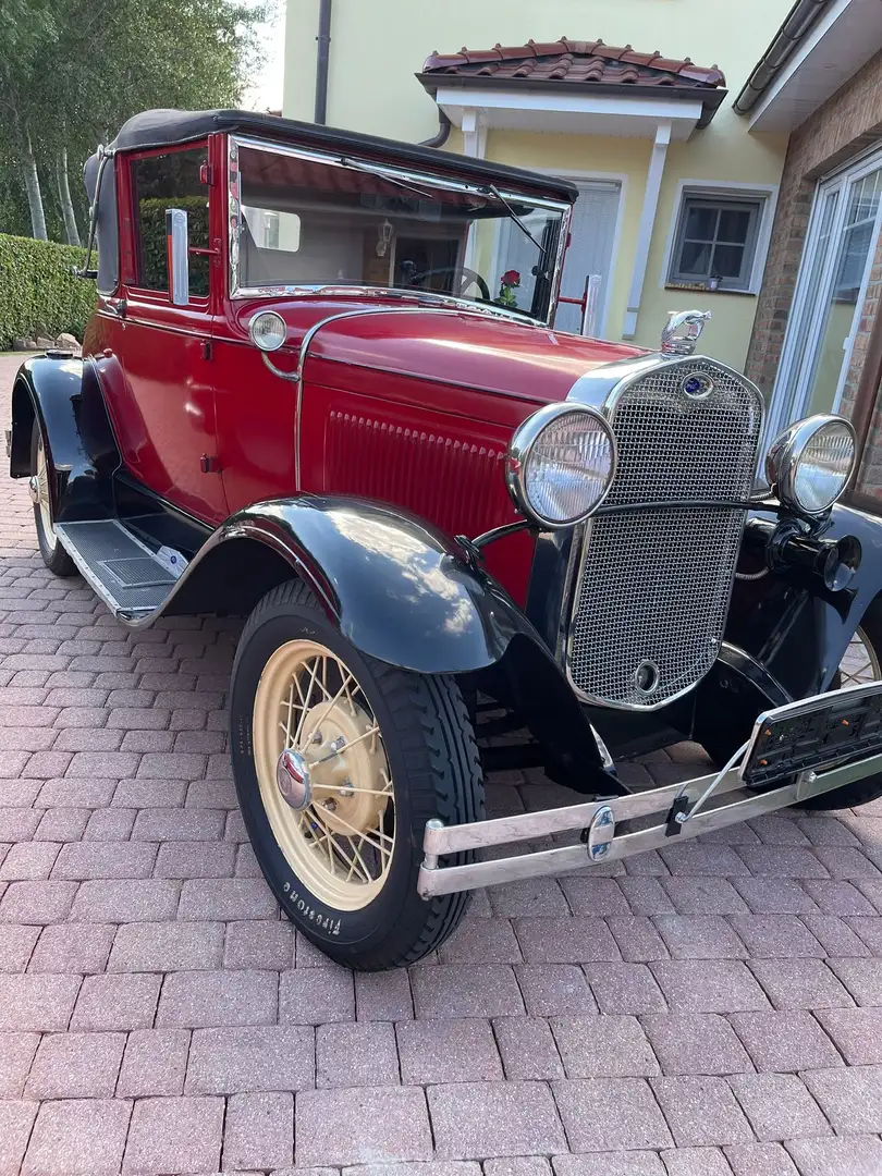 Ford Rojo - 1