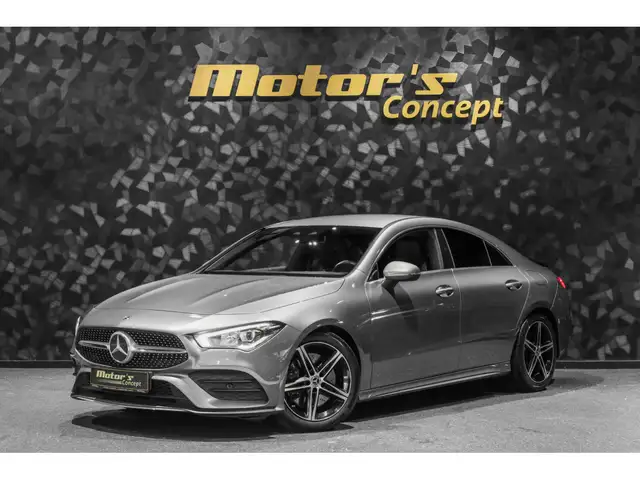 Mercedes-Benz CLA 220 AMG Line