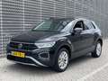 Volkswagen T-Roc 1.0 TSI 110PK Life Edition / Achteruitrijcamera / Zwart - thumbnail 4