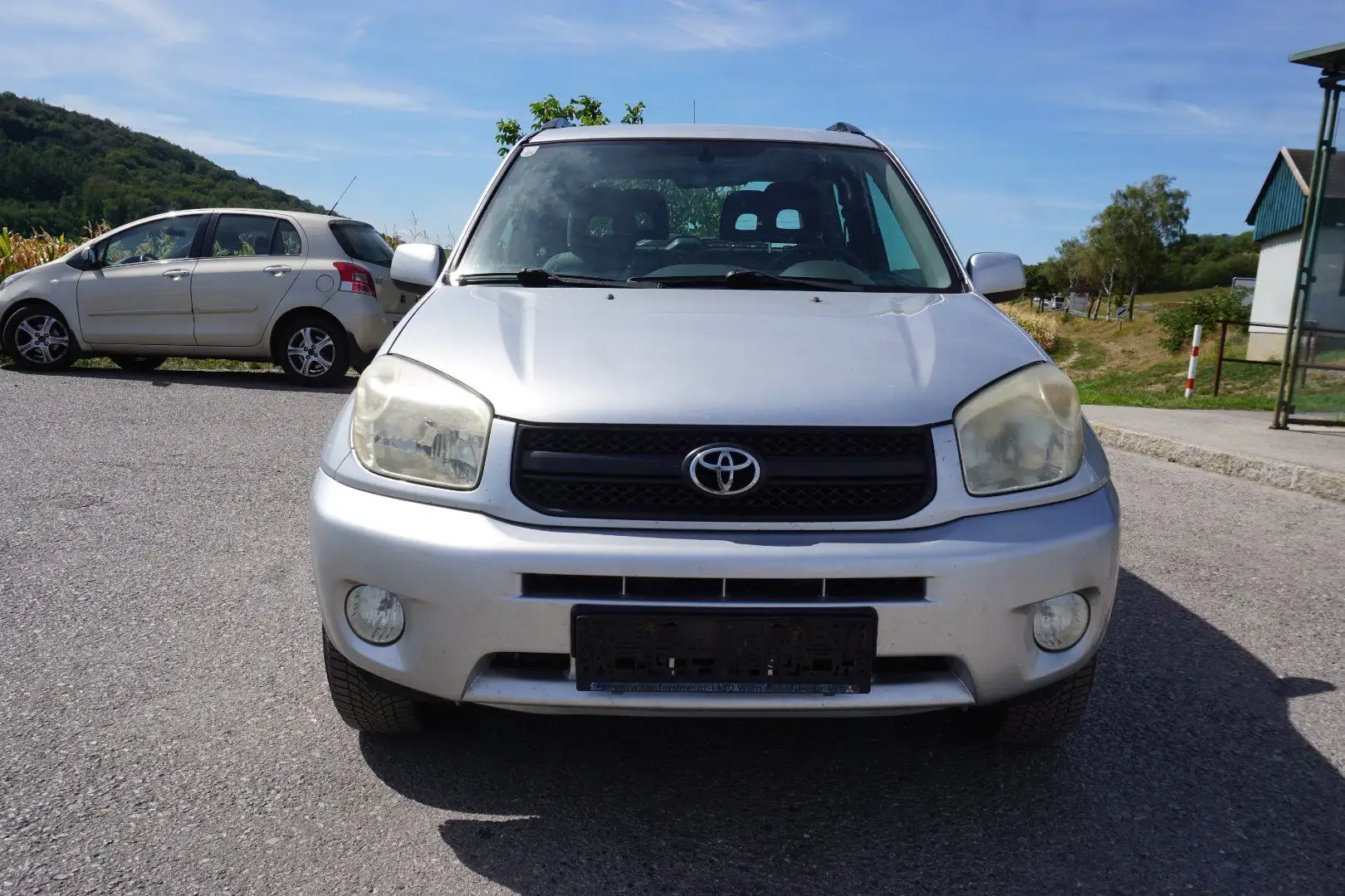 Toyota RAV 4 1.8 4x2 Silber - 1
