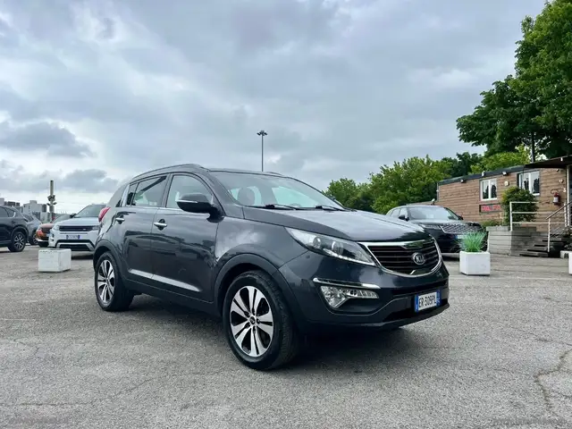 Kia Sportage view 3
