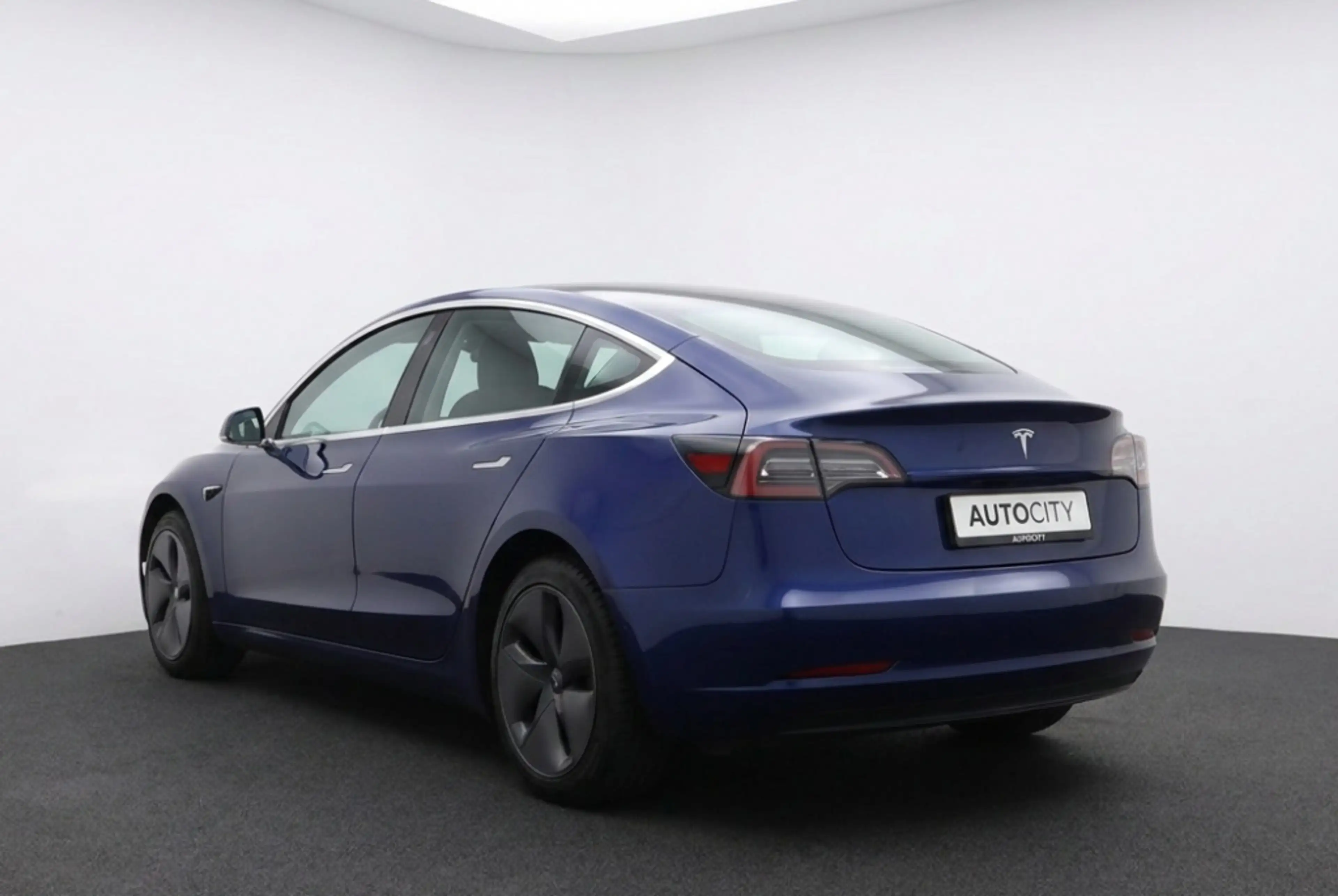 Tesla Model 3 Standard Range Plus RWD 60kWh | Autopilot | Panora — photo 3