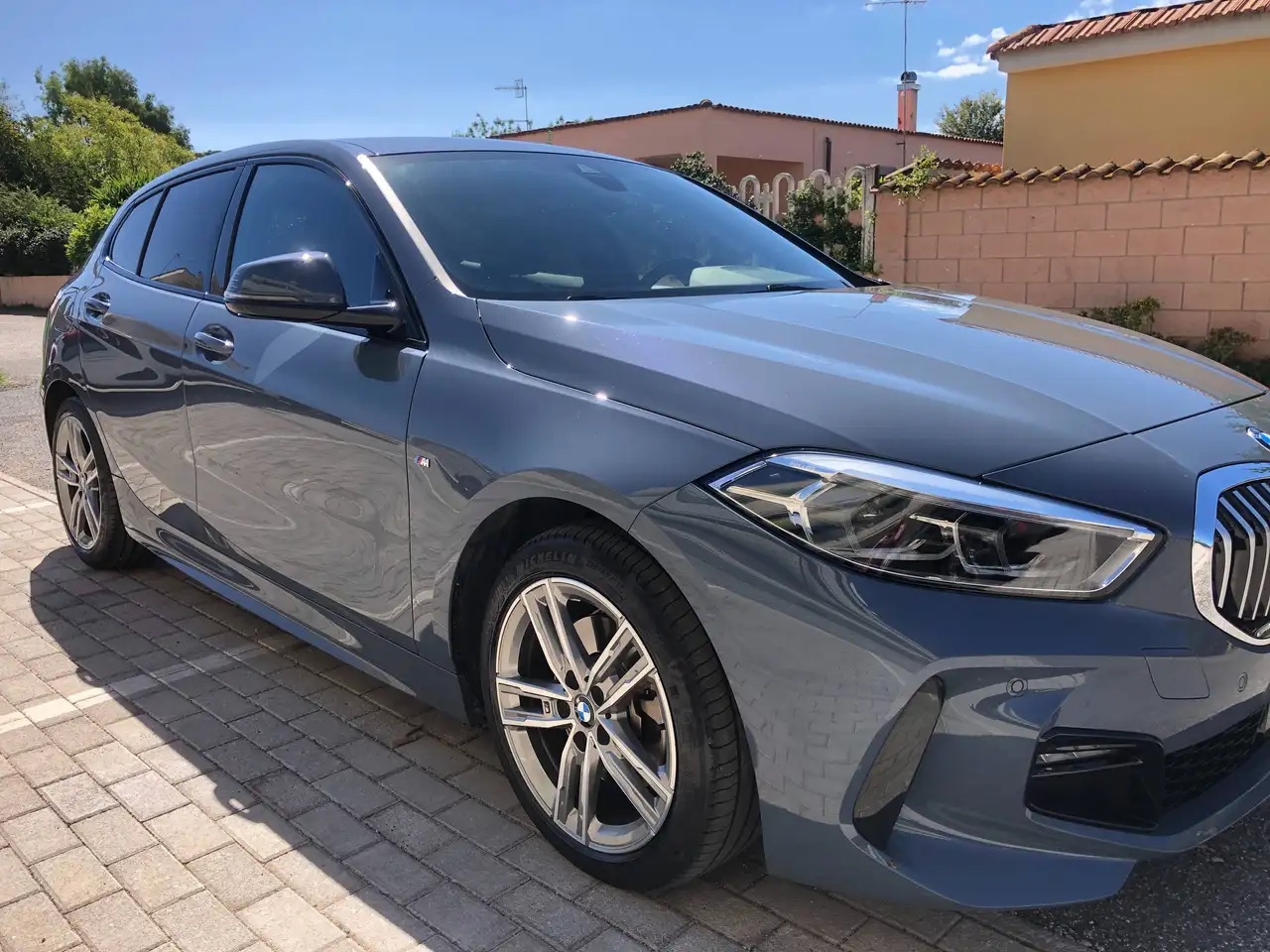 BMW 118