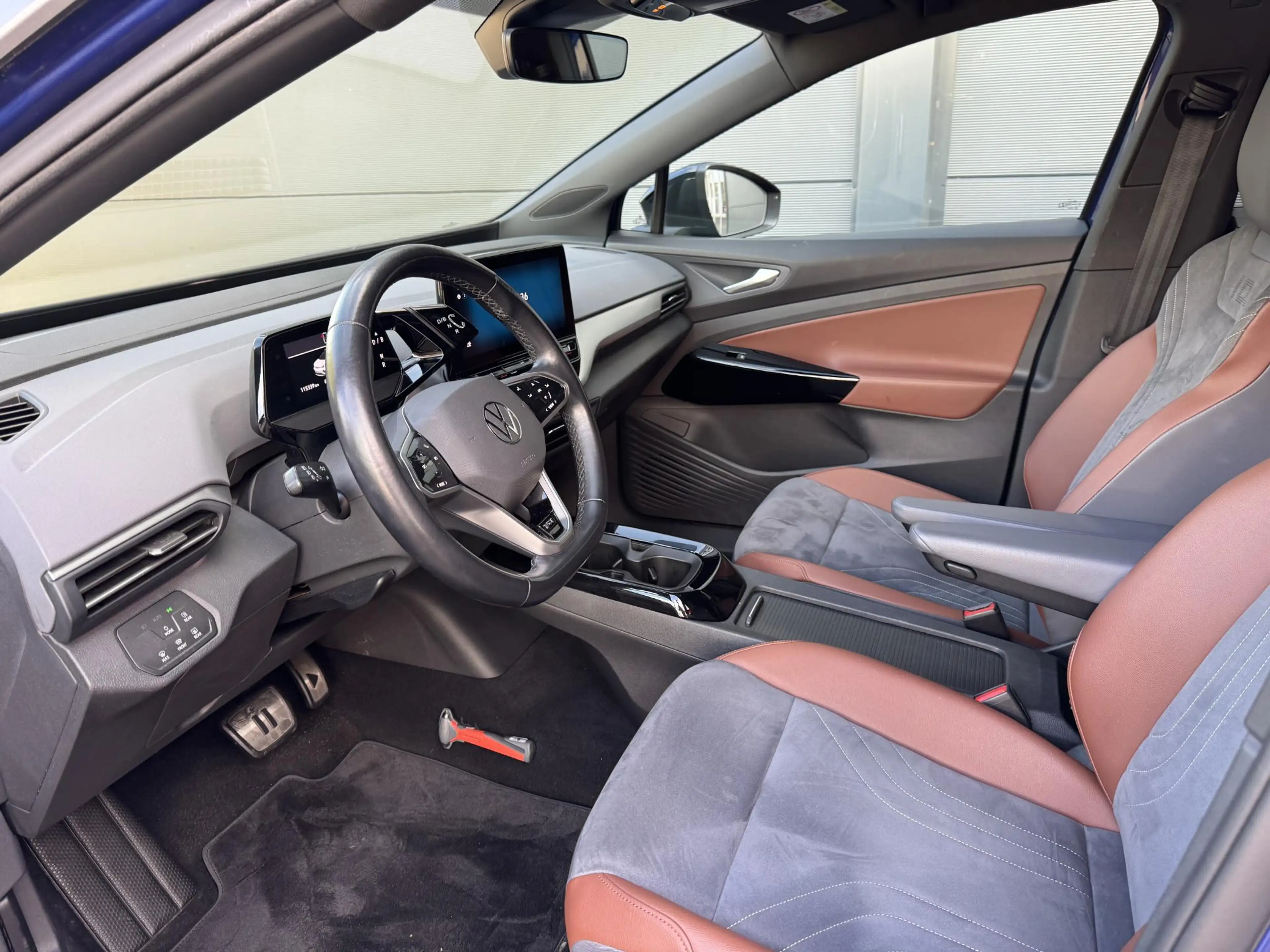 Volkswagen ID.4 First 77 kWh / SOH 94 % / Long Range — photo 14