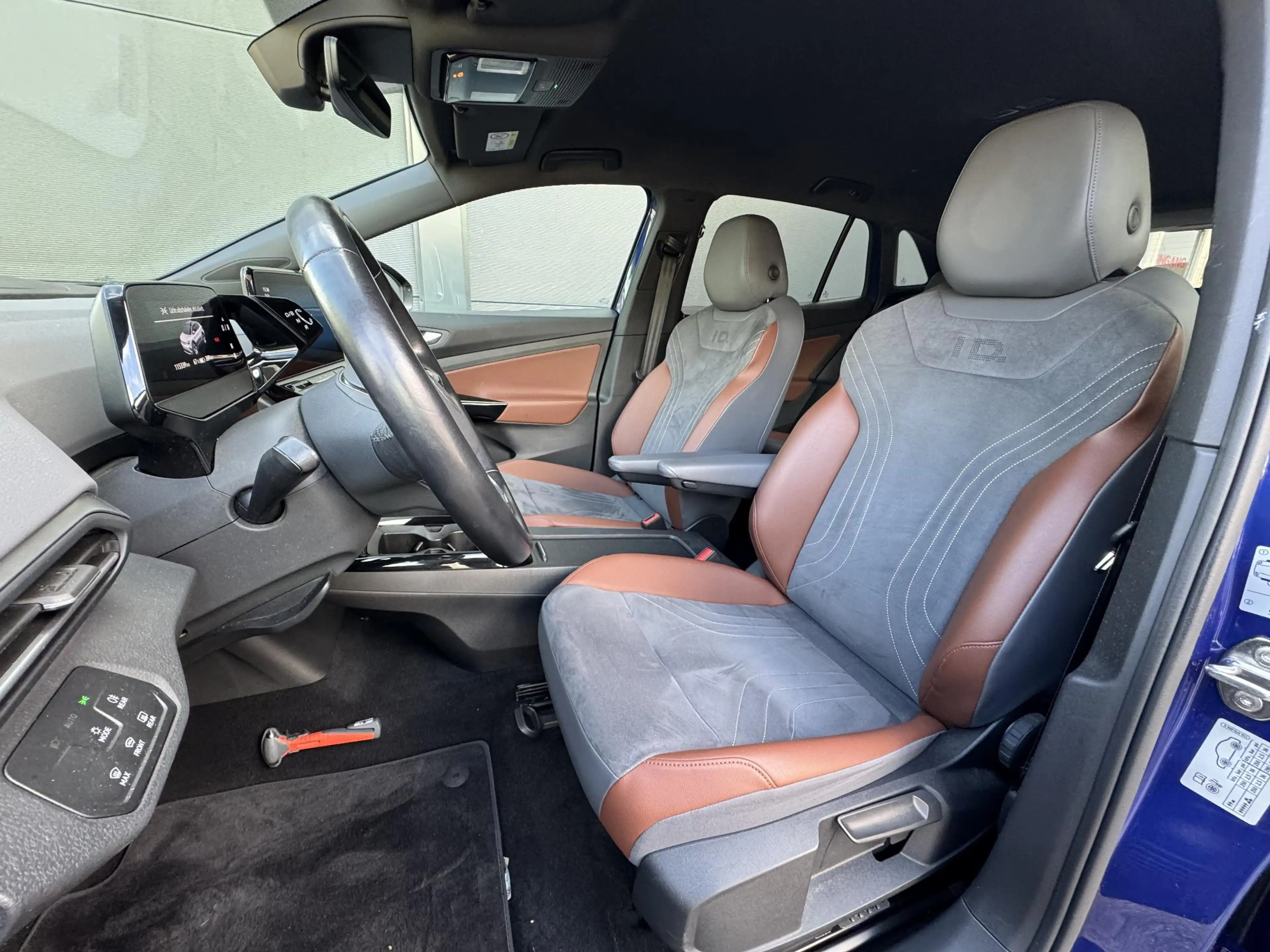 Volkswagen ID.4 First 77 kWh / SOH 94 % / Long Range — photo 15