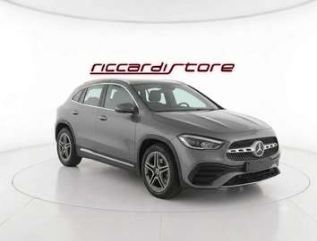 Automatic Premium AMG MILD HYBRID