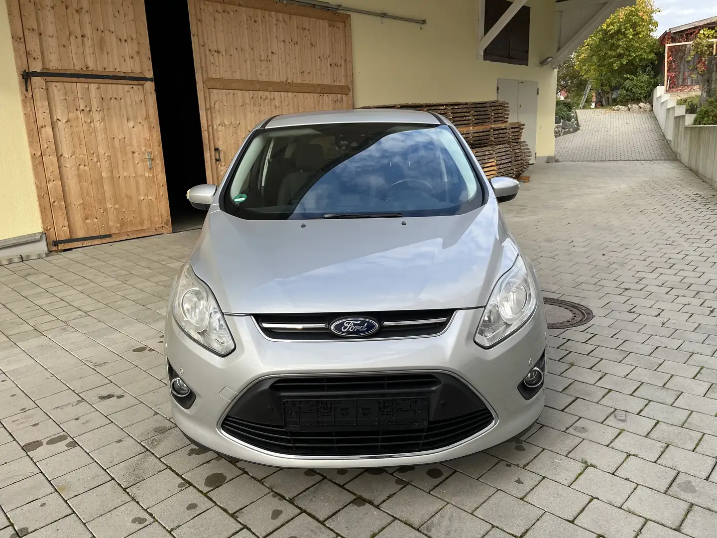 Ford Grand C-Max C-Max Diesel 2.0 TDCi Champions Edition Plateado - 2