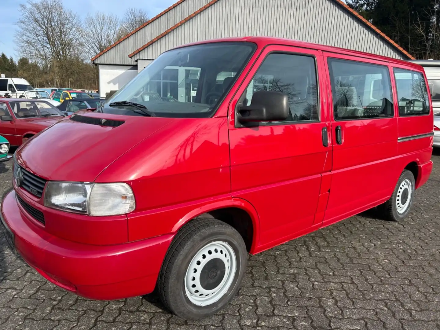 Volkswagen T4 Kombi /Behinderten-Umbau/Rampe/2xSchiebetür Красный - 2