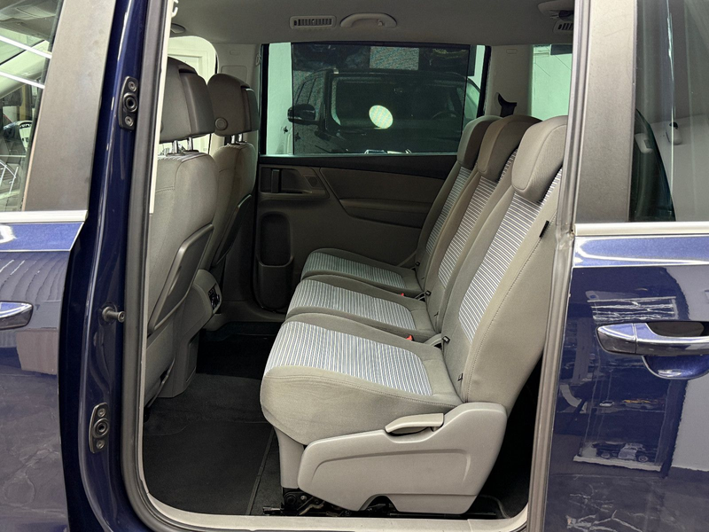 SEAT Alhambra 2.0 TDI Style / 7-Sitzer 2.Hand Navi — photo 12