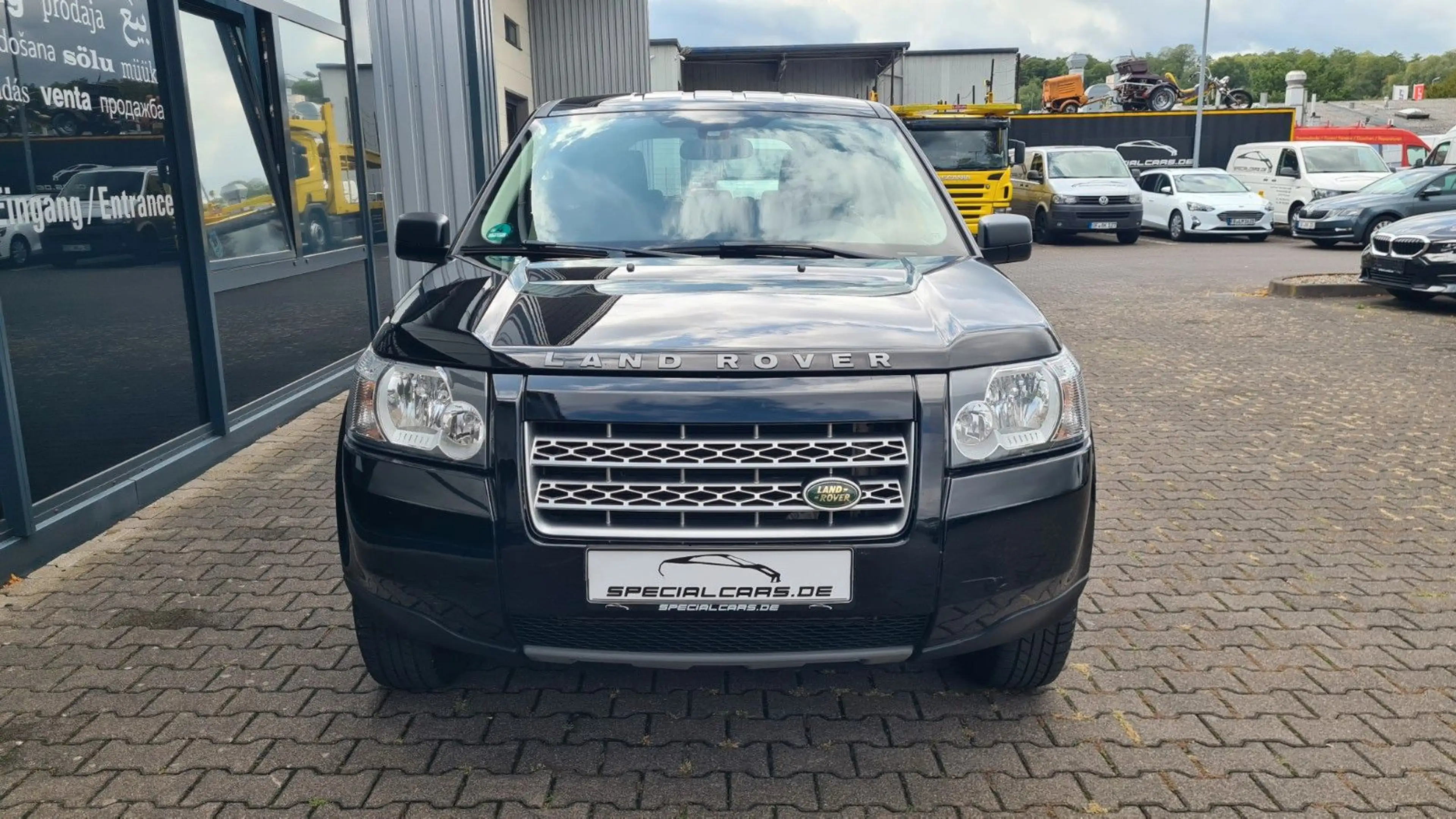 Land Rover Freelander 2 XE 2.2D - A/C MANUAL - SHZ - 1.HAND — photo 2