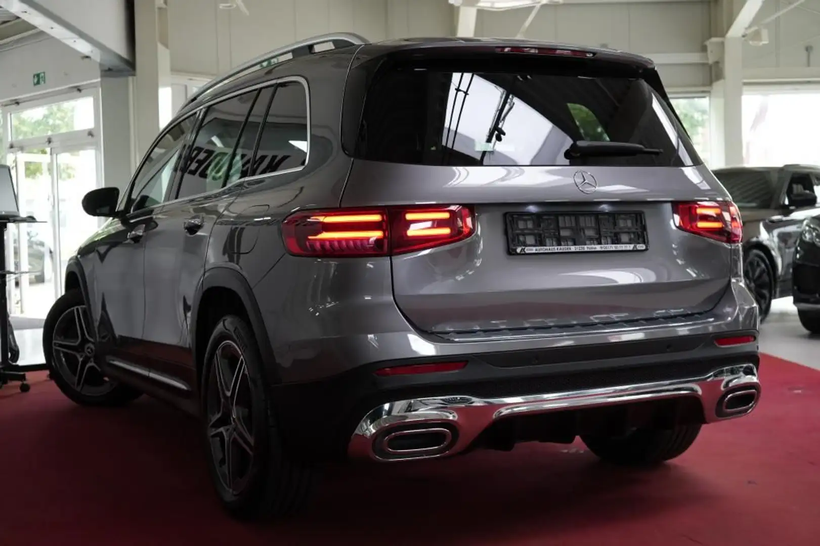 Mercedes-Benz GLB 220 d 4Matic AMG Line*7-Sitzer*LED*Virtual* Gris - 2