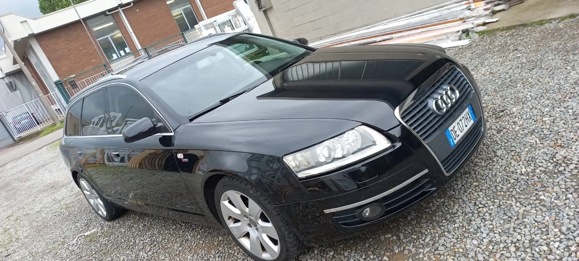 Audi A6 AVANT 2.7 TDI Nero - 1
