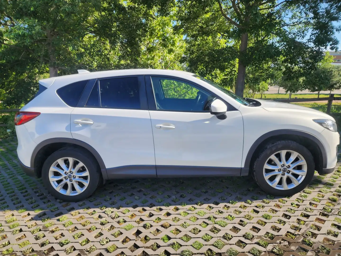 Mazda CX-5 2.2DE Luxury P.Safety+TS+Nav.4WD 175Aut. Pack Safe - 2