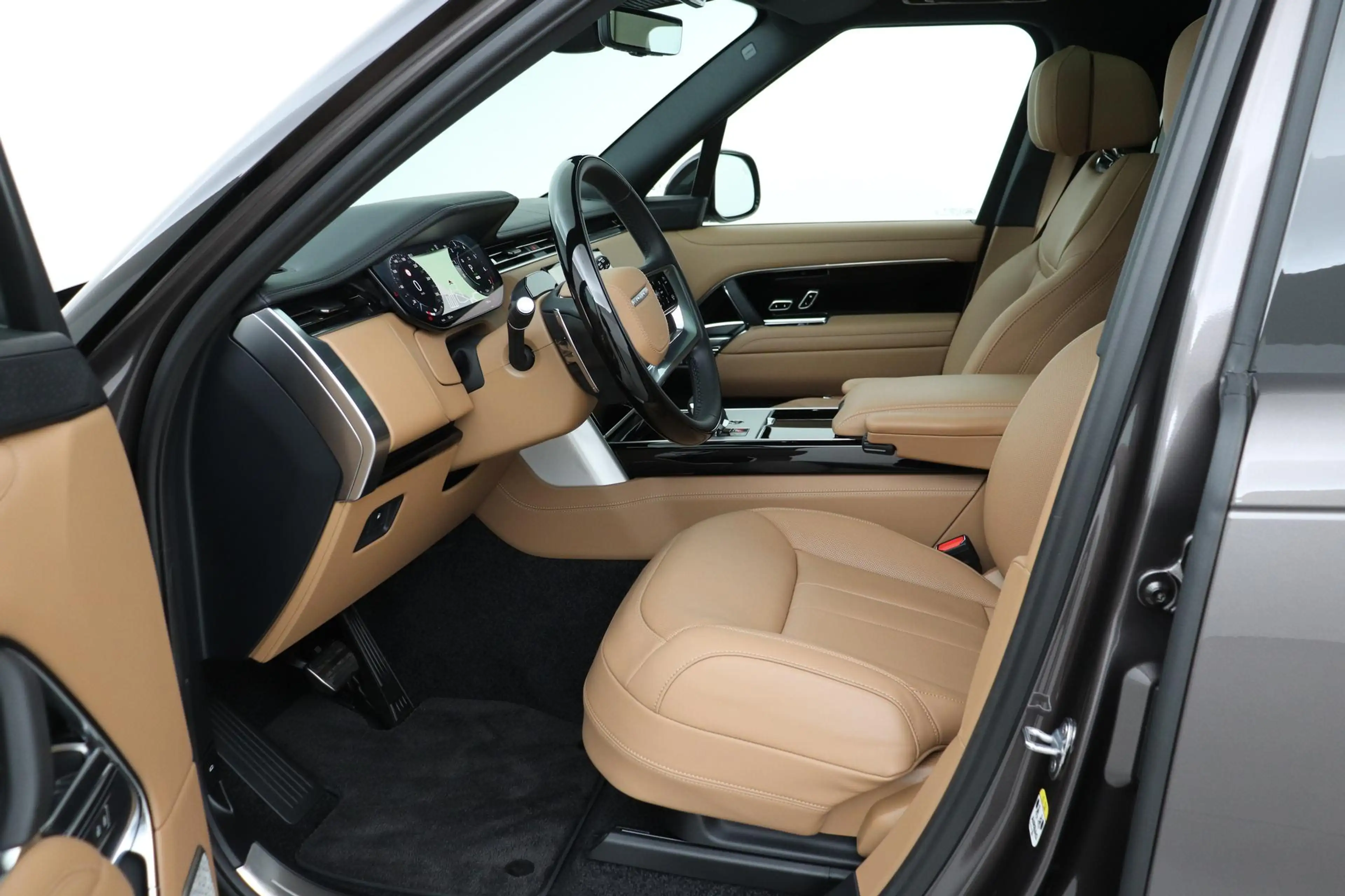 Land Rover Range Rover P550e Autobiography | Meridian Signature | 23 Inch — photo 3