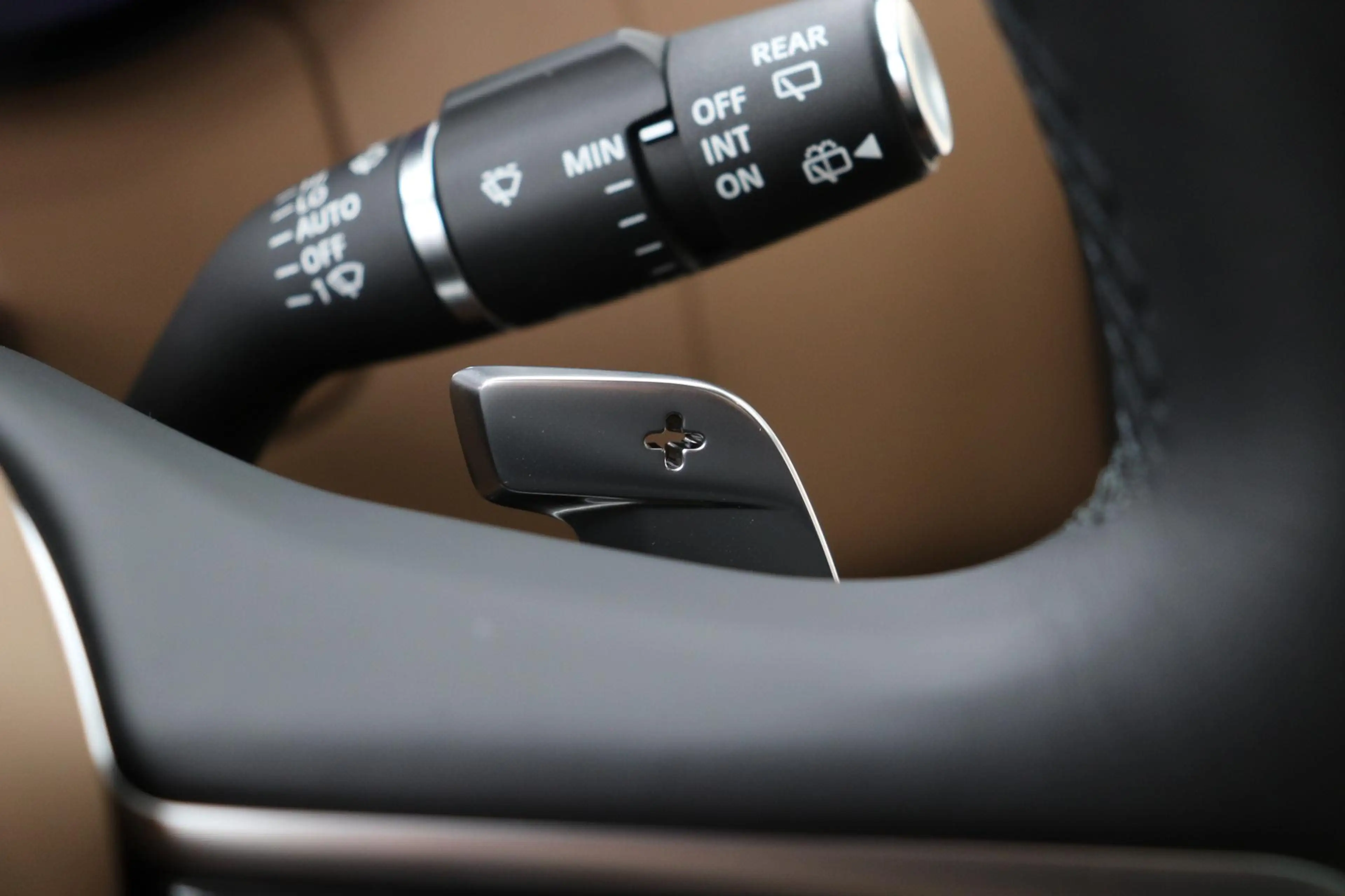 Land Rover Range Rover P550e Autobiography | Meridian Signature | 23 Inch — photo 44
