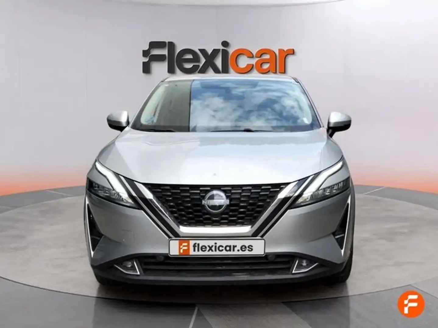Nissan Qashqai DIG-T 103kW (140CV) mHEV 4x2 Acenta Gris - 2