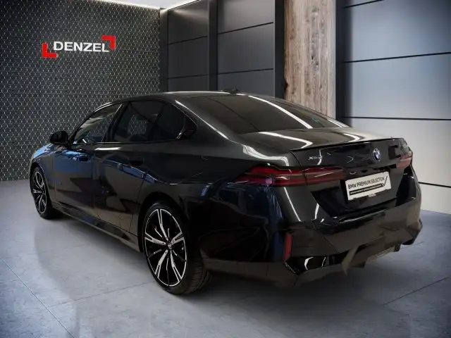 BMW 520 d xDrive Limousine G60 B47 Ansicht 3