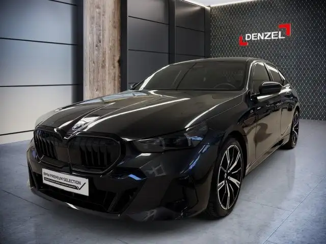BMW 520 d xDrive Limousine G60 B47 Ansicht 2