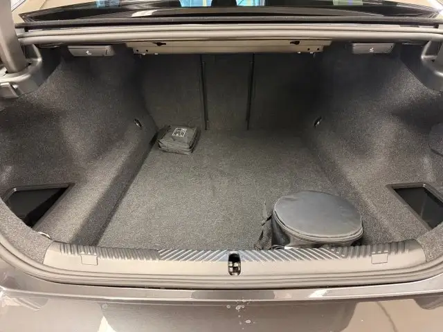 BMW 520 d xDrive Limousine G60 B47 Ansicht 10