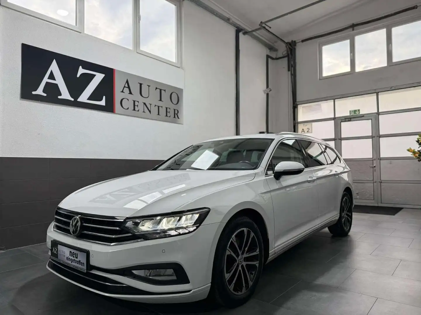 Volkswagen Passat Variant Passat 2.0 TDI Business DSG/LED/AHK/ACC/19%/1.HD Blanco - 1