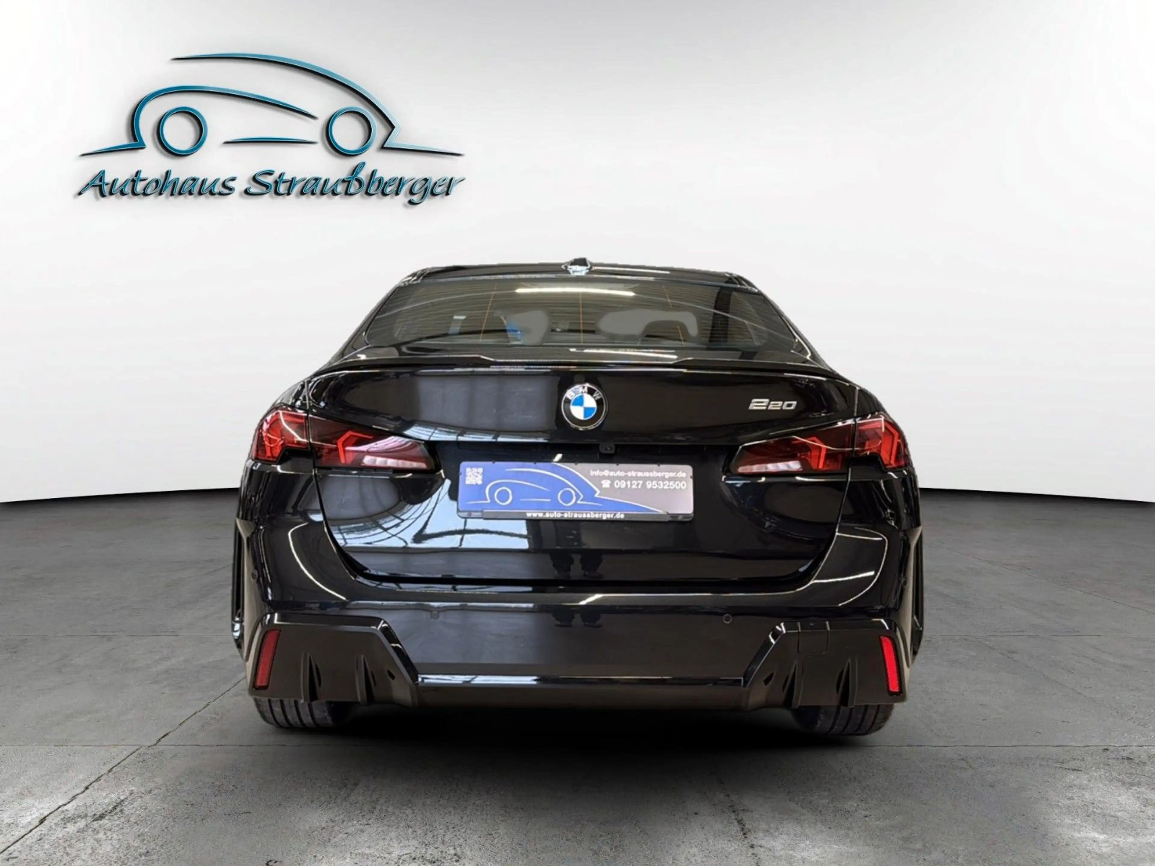 BMW 220 220i Gran Coupe M Sport Pro ACC HuD Iconic Glow — photo 4