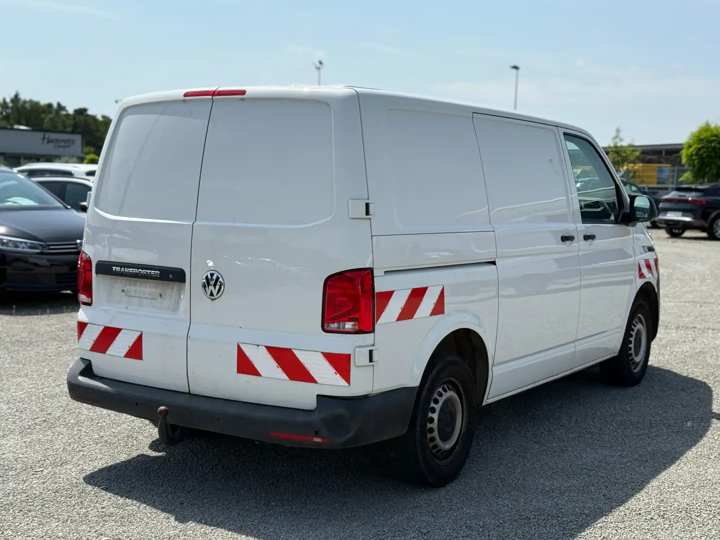 Volkswagen T6.1 Transporter Kasten*SITZHEIZUNG*3-SITZE*AHK*150PS* Weiß - 2