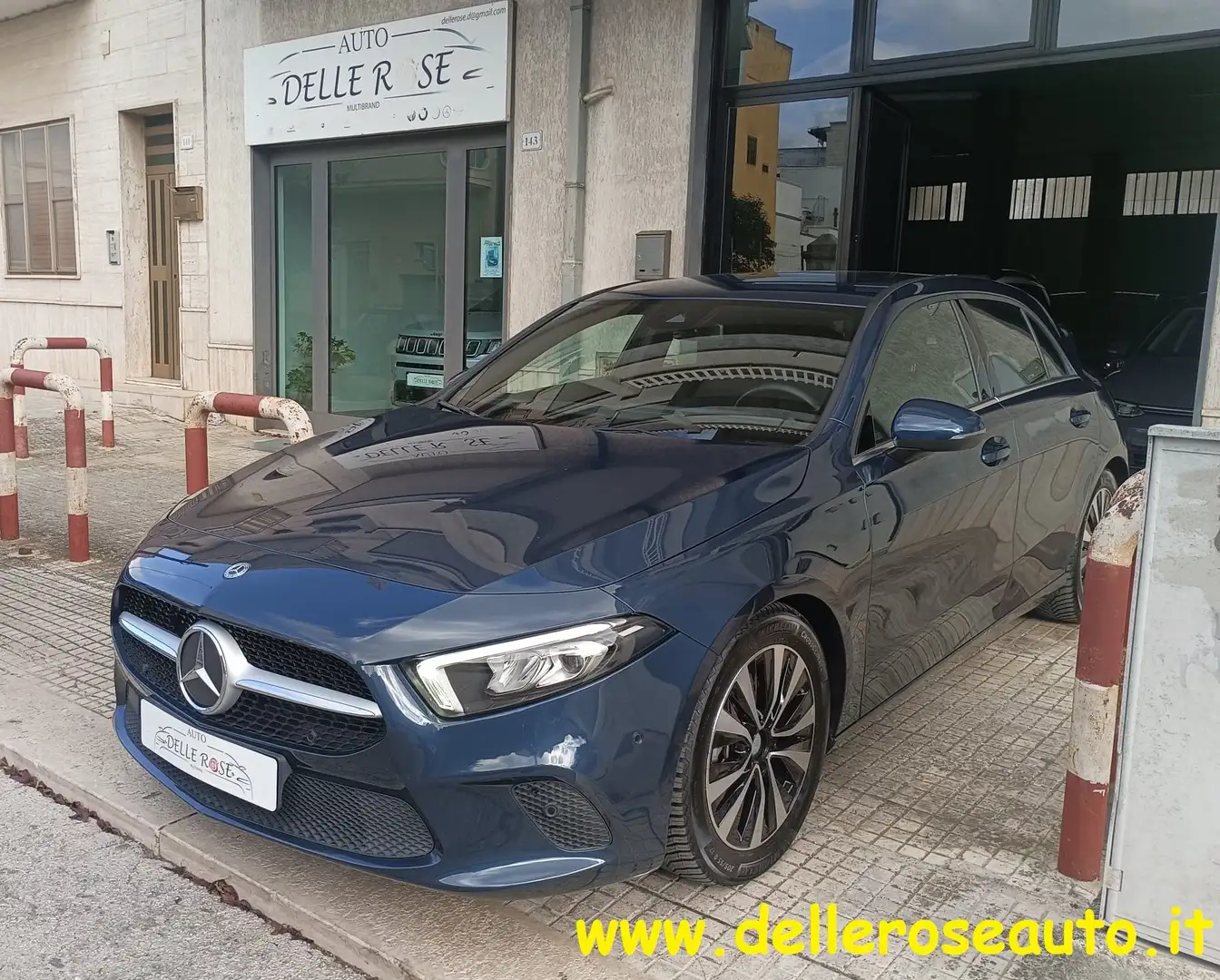 Mercedes-Benz A 180 A 180 d Business auto Blu/Azzurro - 1