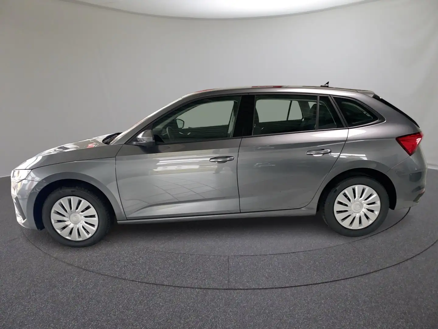 Skoda Scala Essence TSI DSG Grau - 2