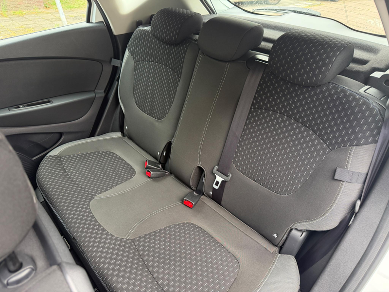 Renault Captur 0.9 TCe Intens — photo 12