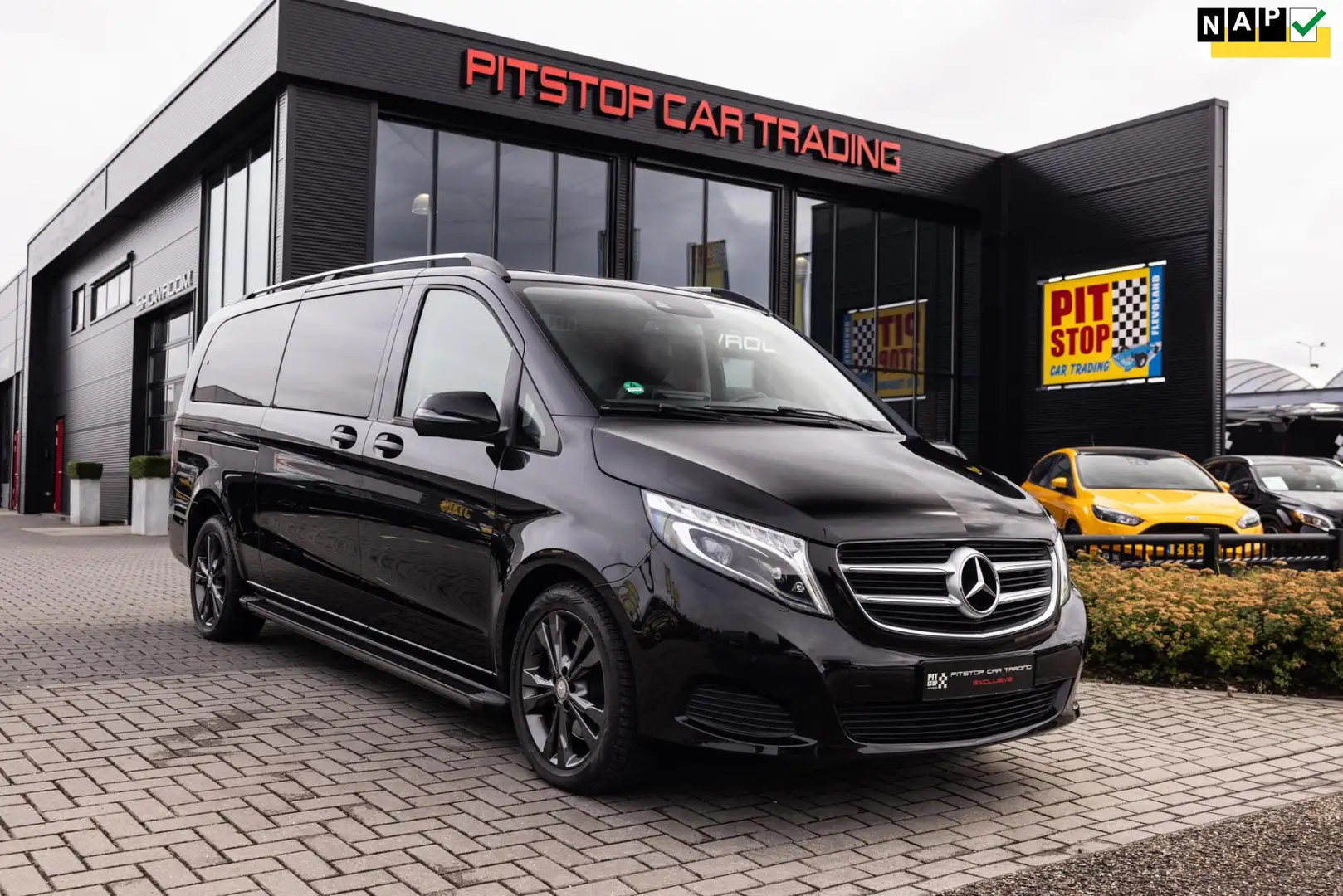 Mercedes-Benz V 250 250d VIP Luxury, Custom Made 6-person! Zwart - 1