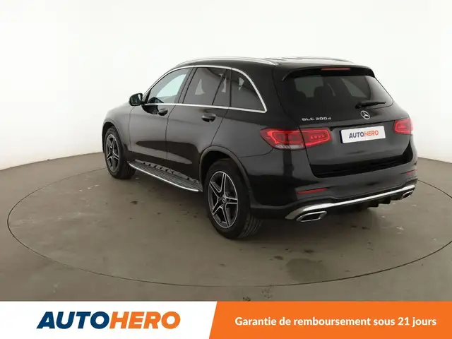 Mercedes-Benz GLC 200 view 4
