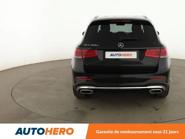 Mercedes-Benz GLC 200 view 5