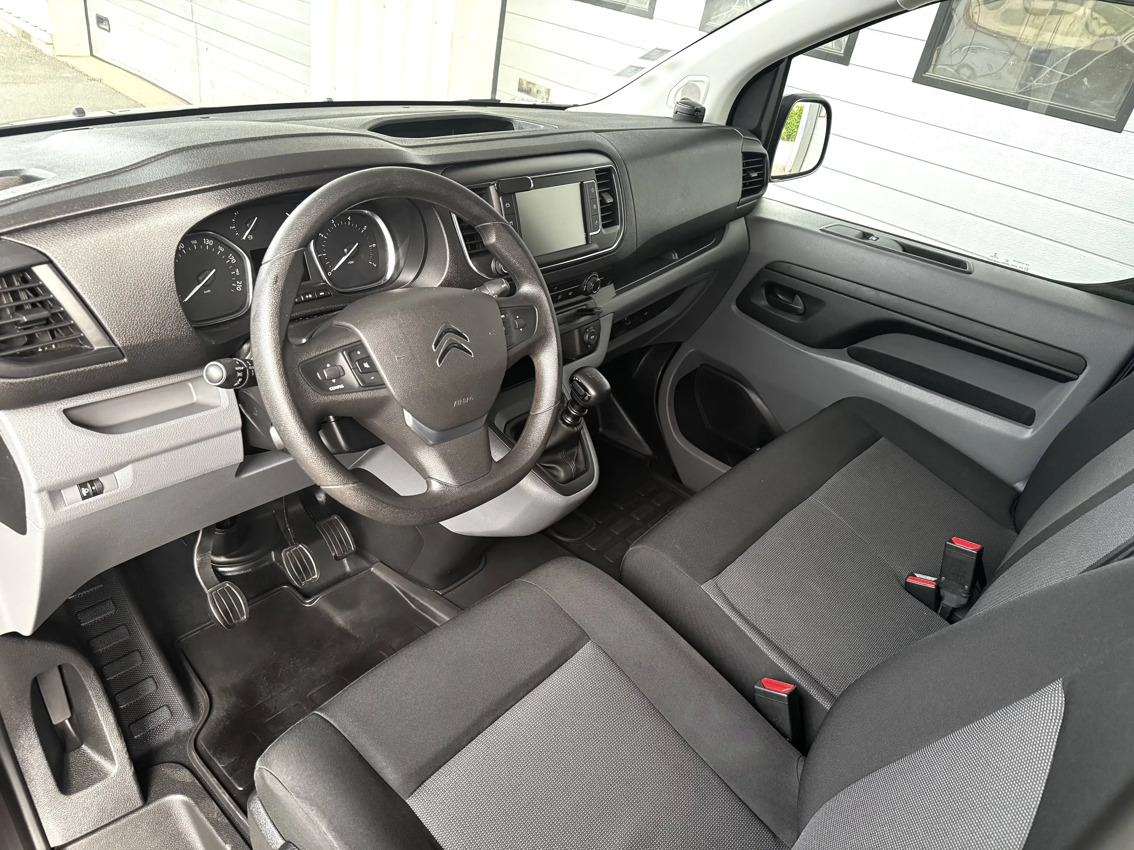 Citroen Jumpy 2.0 BleuHDi L3/3 Zit/Carplay/Airco/Pdc/Euro6b/Garantie — photo 10