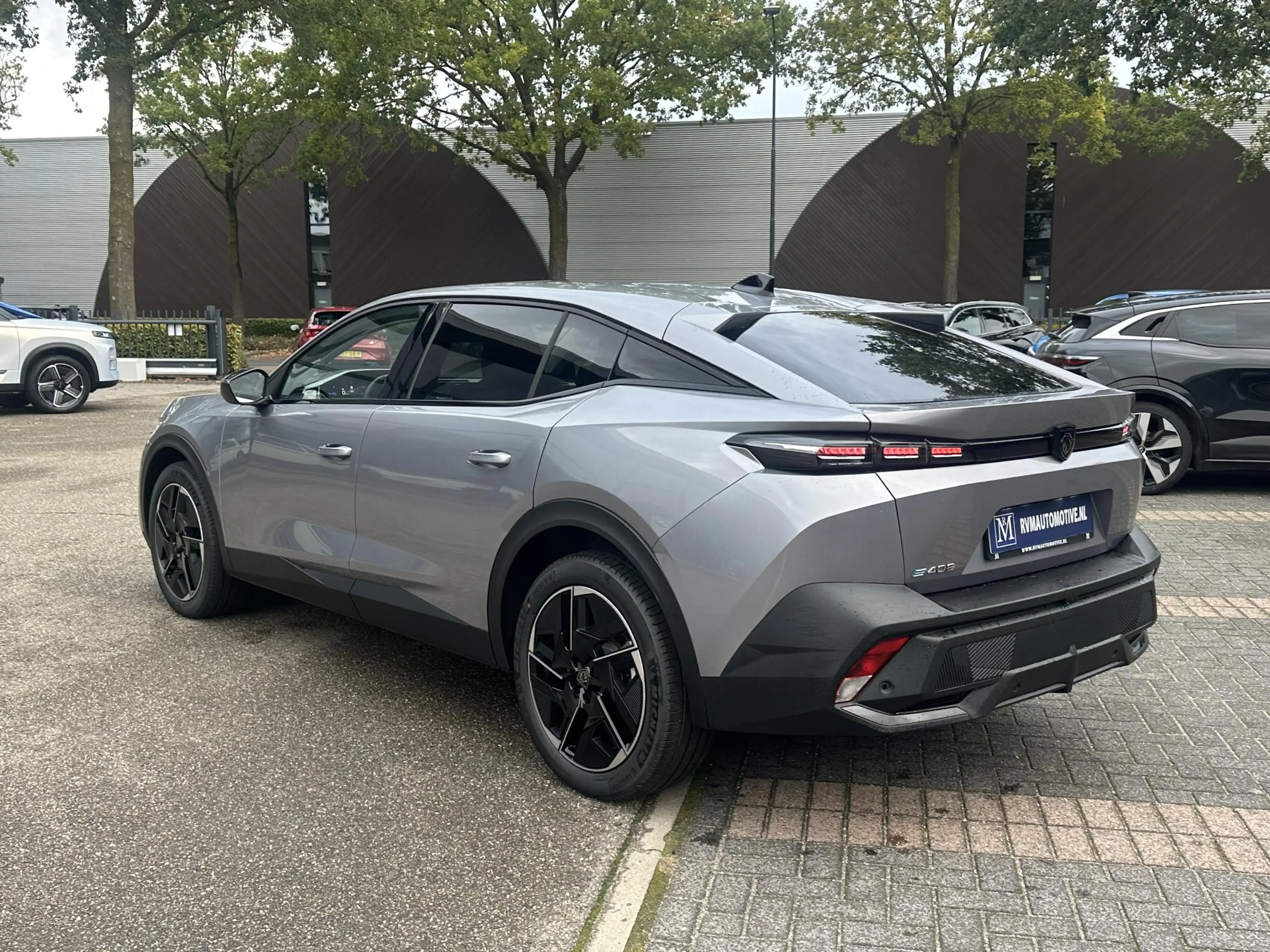 Peugeot 408 e-408 Allure 58 kWh SOH 99% | NIEUWE AUTO | ACHTER — photo 11