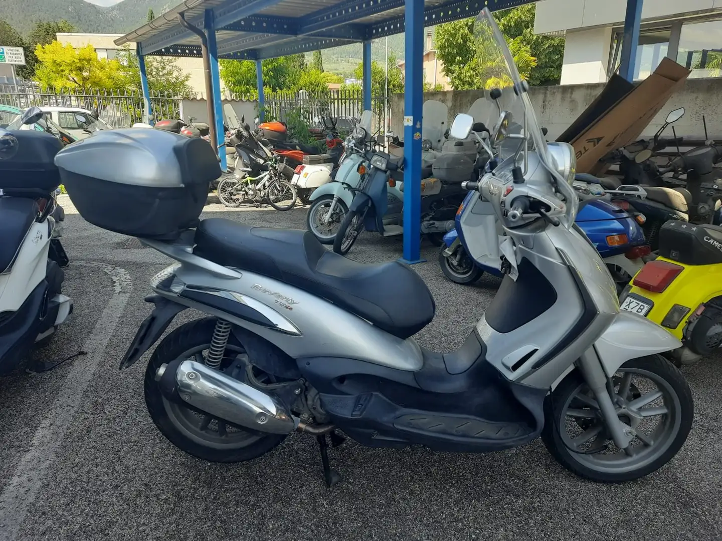 Piaggio Beverly 250 Tourer 250 I.E. Grigio - 1