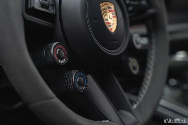 Porsche 992 GT3 RS PTS BLACKOLIV PCCB WEISSACH LIFT CLUBSPORT Ansicht 41