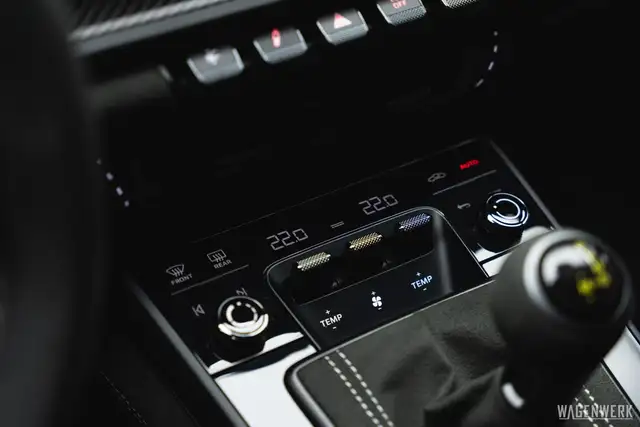 Porsche 992 GT3 RS PTS BLACKOLIV PCCB WEISSACH LIFT CLUBSPORT Ansicht 22